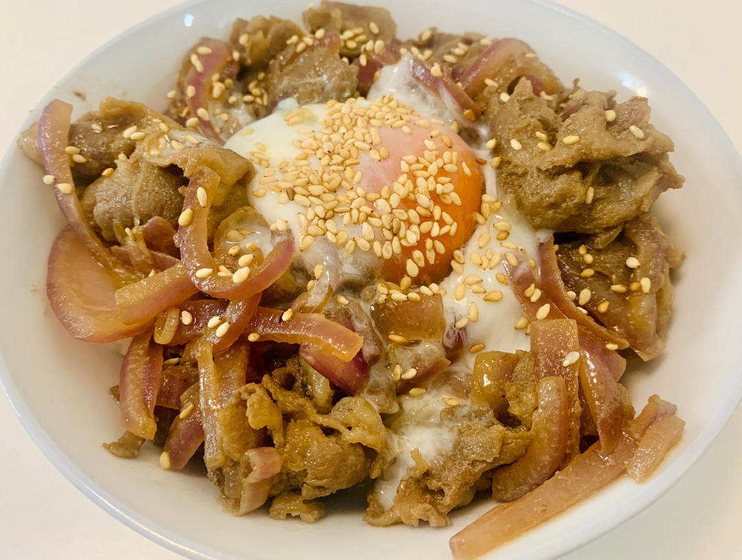 💕100%成功!!!🍱招牌肥牛饭专门店秘方·秒杀日本吉野家食其家！日式多汁牛肉饭 /嫩肥牛盖饭/牛肉饭/肥牛丼（超简单快速完美版）✨