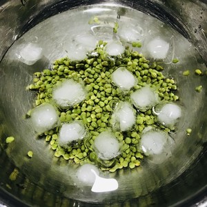 青山椒酱油 山椒果的处理方法 的做法步骤图 文美厨房 下厨房 青山椒酱油 山椒果的处理方法 的做法步骤图 文美厨房 下厨房