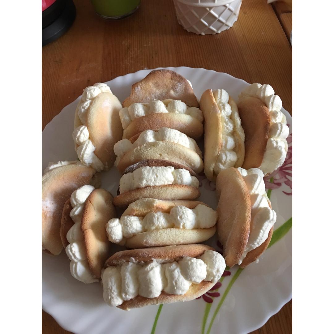 奶油元宝小蛋糕 Yuanbao Cake