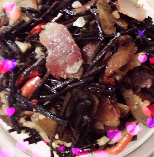 蕨菜干炒腊肉