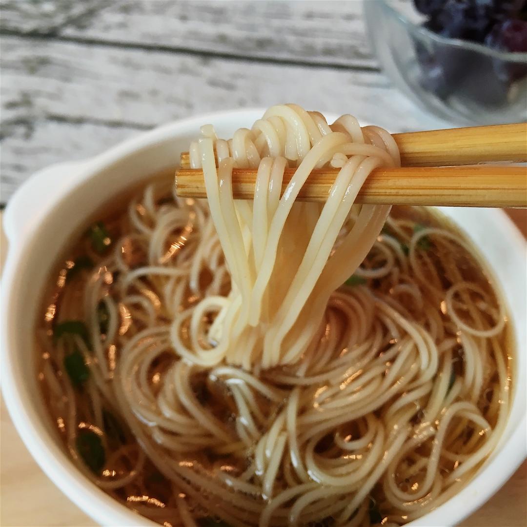 家常 阳春面
