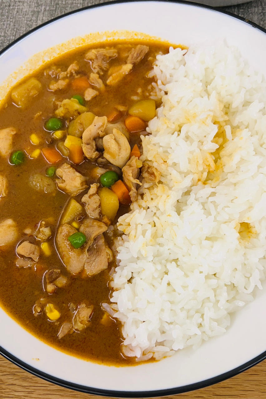 咖喱鸡肉饭