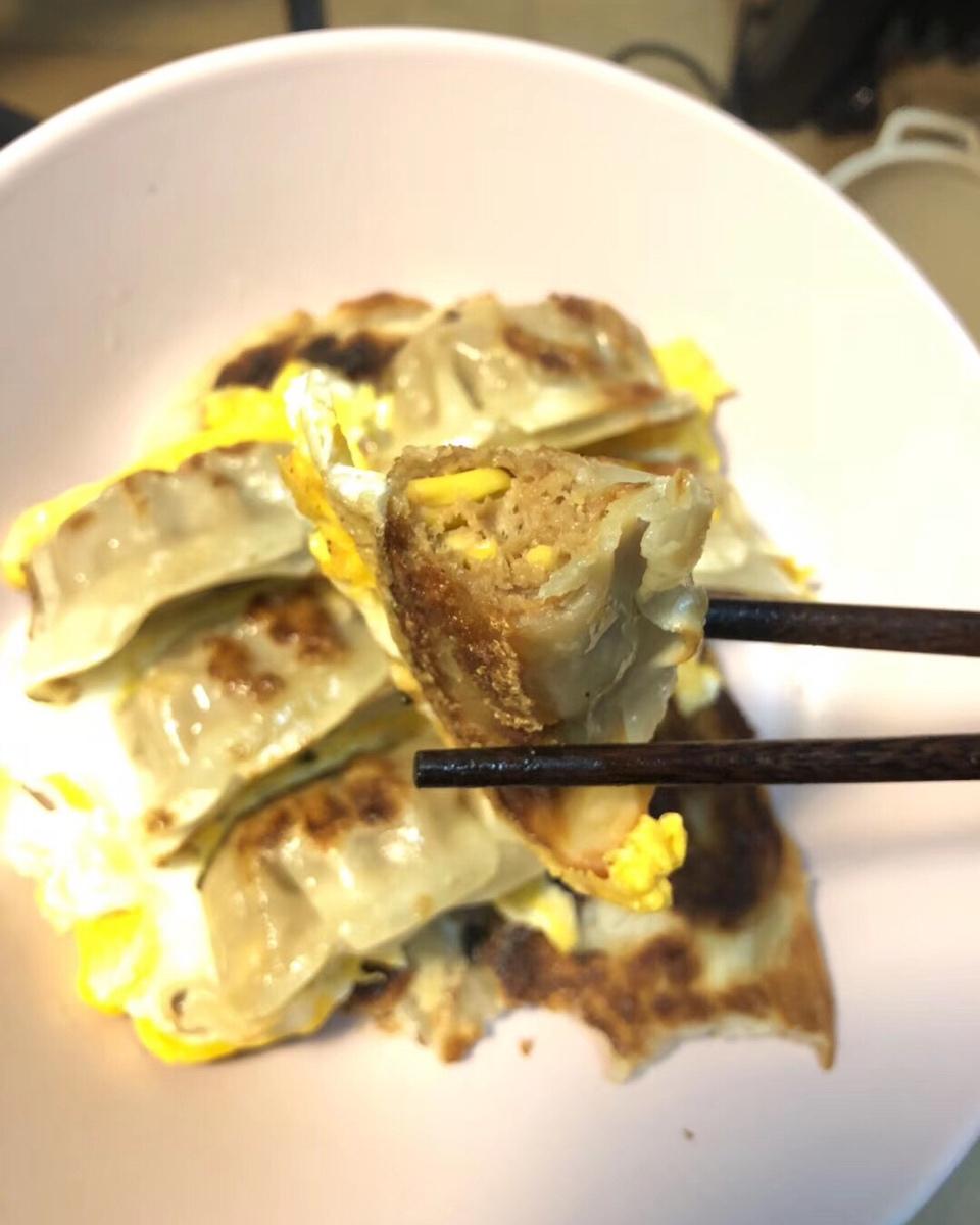 必品阁泡菜王水饺·煎饺抱蛋