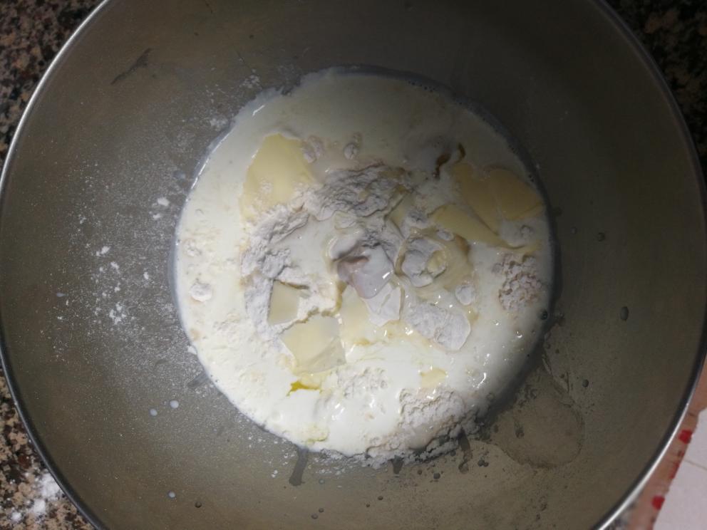 纯奶手撕吐司的做法 步骤1