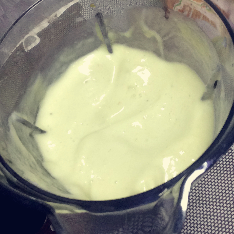 牛油果香蕉奶昔