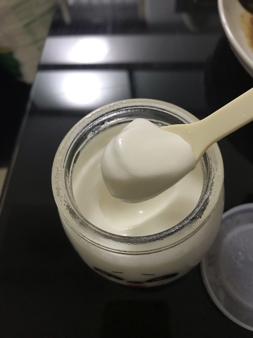 自制酸奶，堪比卡士的浓稠老酸奶，太好吃啦！