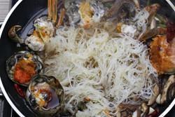 石锅粉丝螃蟹煲的做法 步骤13