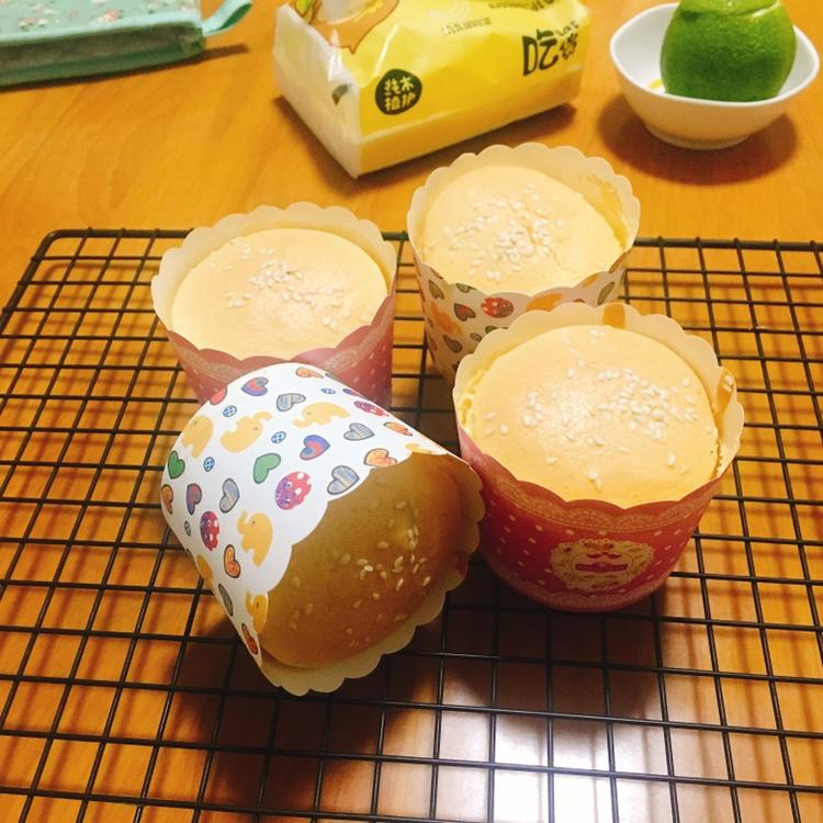 不回缩杯子蛋糕cupcake