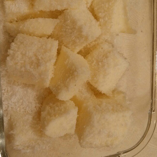 完胜85度C牛奶椰丝小方