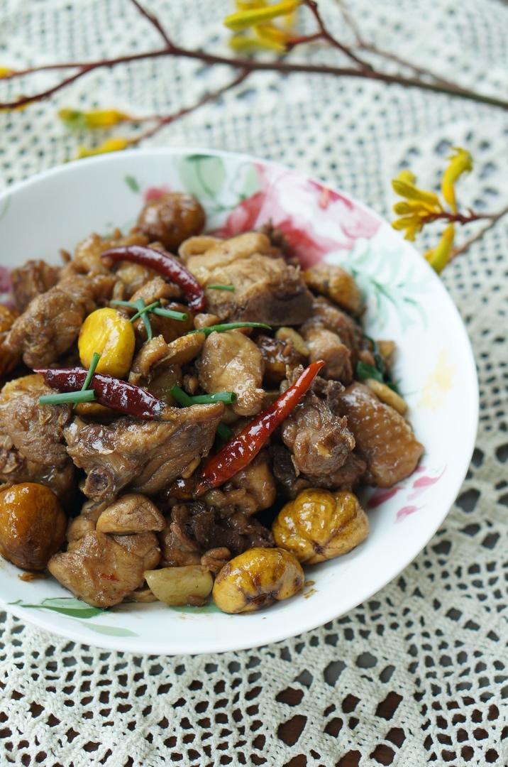 板栗烧鸡家常简单版！