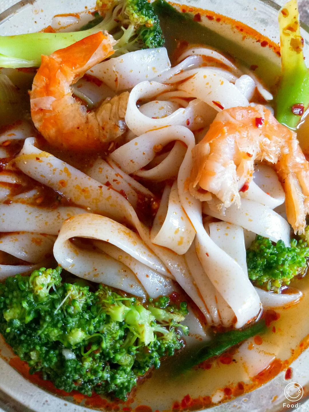 零点冰雪做的酸辣河粉