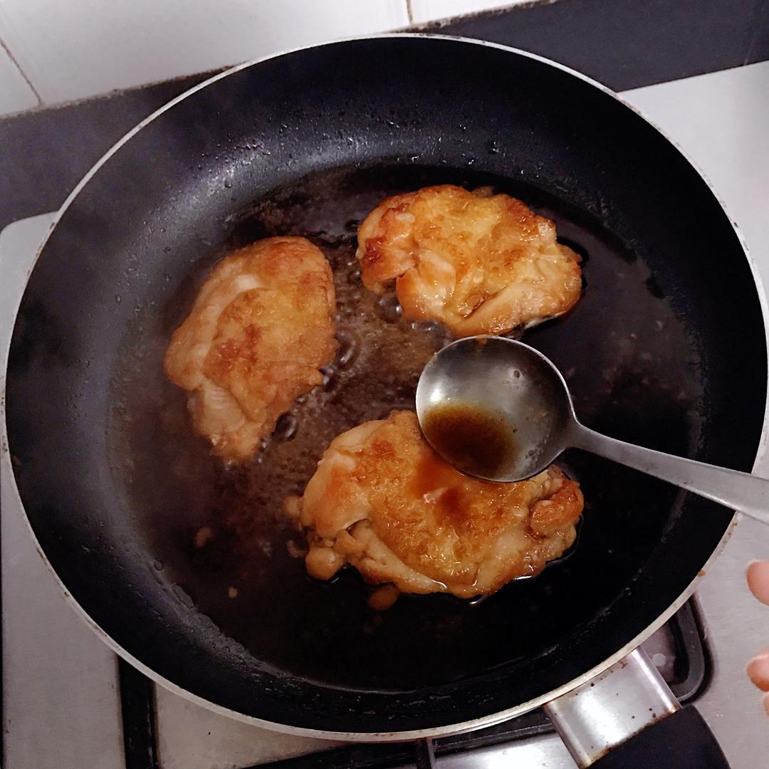 终极懒人版照烧鸡排饭（没有味啉也能做，超级下饭！）的做法 步骤7