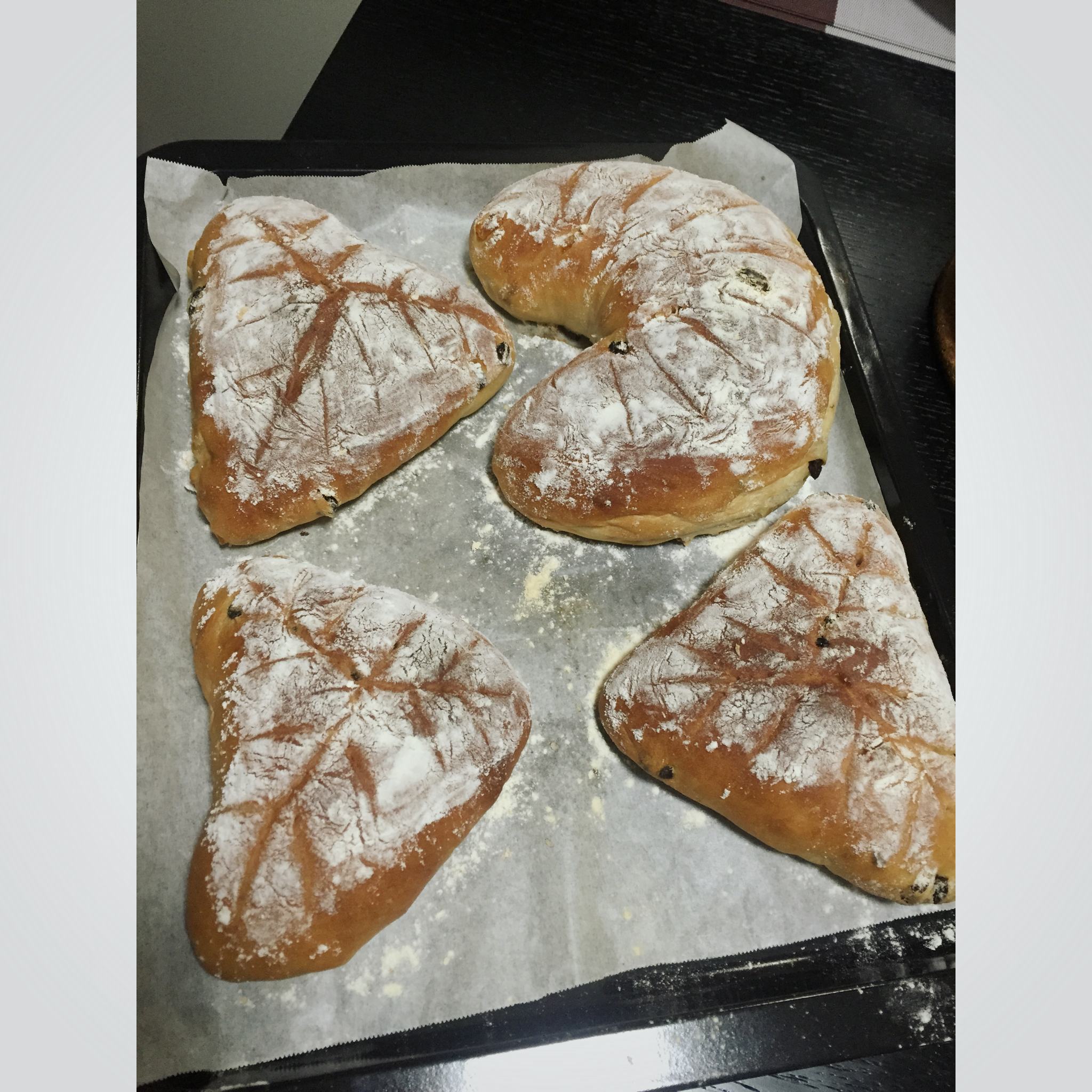 蔓越莓坚果软欧包