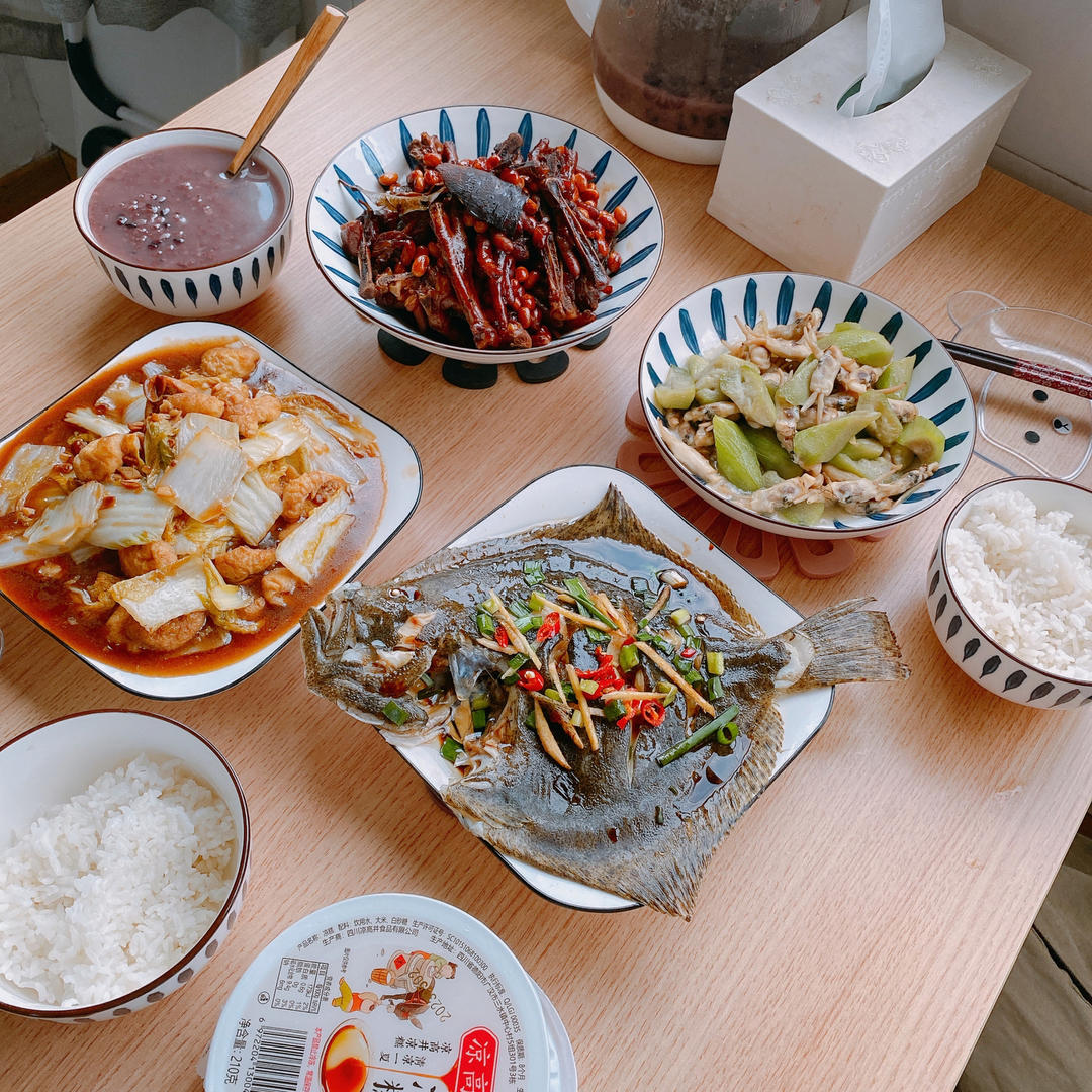 鲜掉眉毛的蛏子炒丝瓜