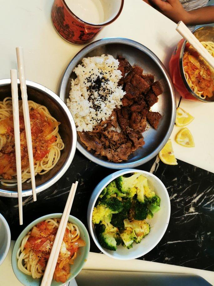 （完胜必胜客的）番茄肉酱意大利面～