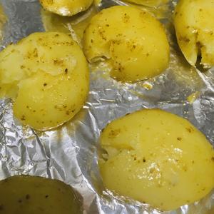 焦香烤土豆🥔的做法 步骤6