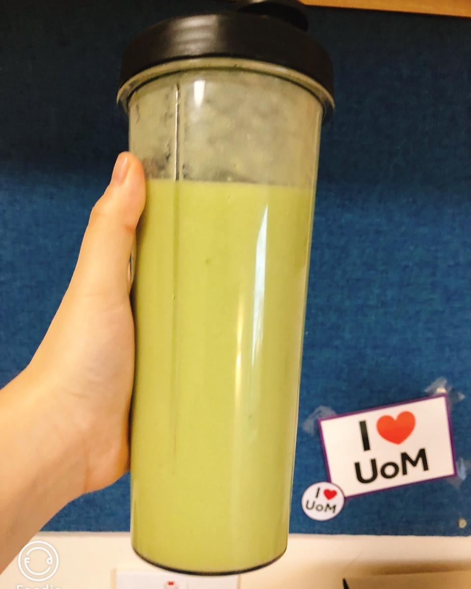 【减脂小厨房】牛油果黄瓜奶昔