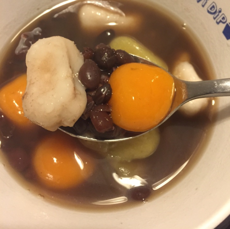芋圆红豆汤