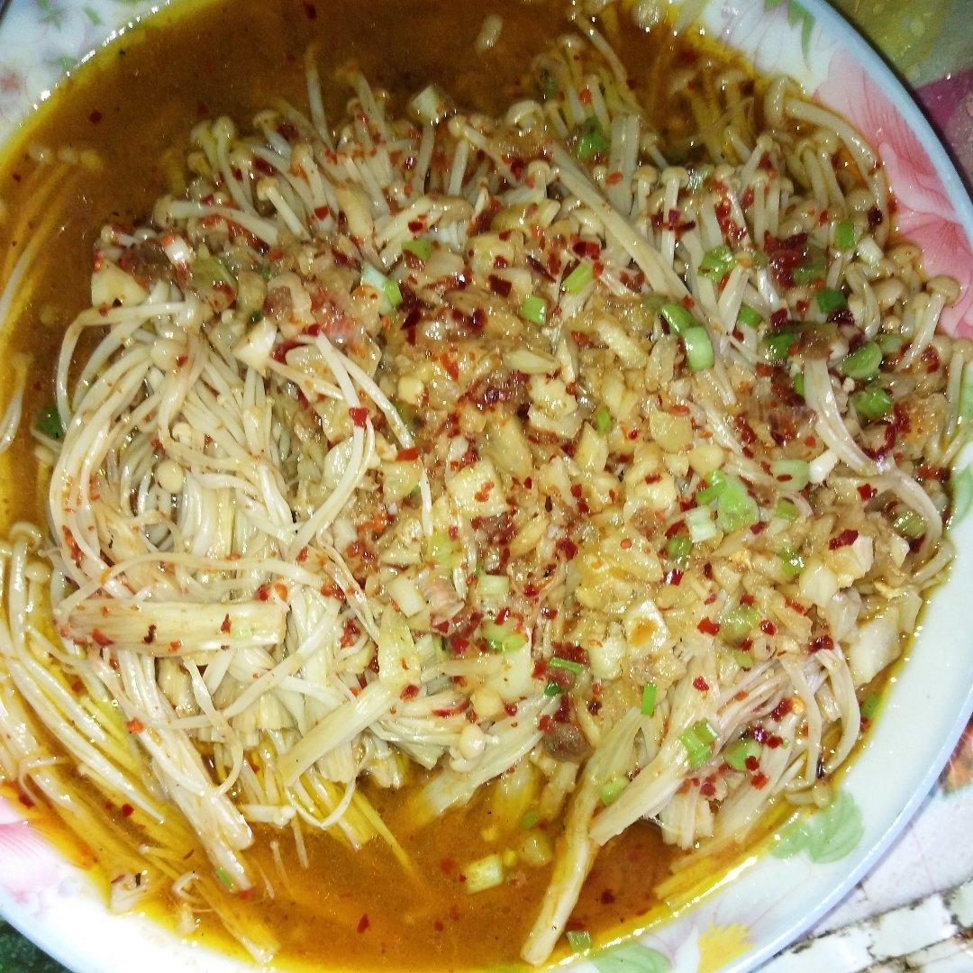 蒜蓉蒸金针菇