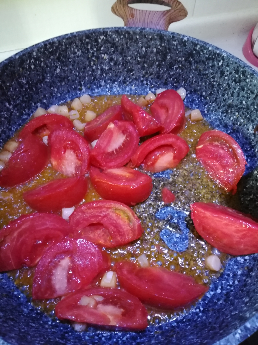 西红柿炒冬瓜加干贝的做法 步骤10