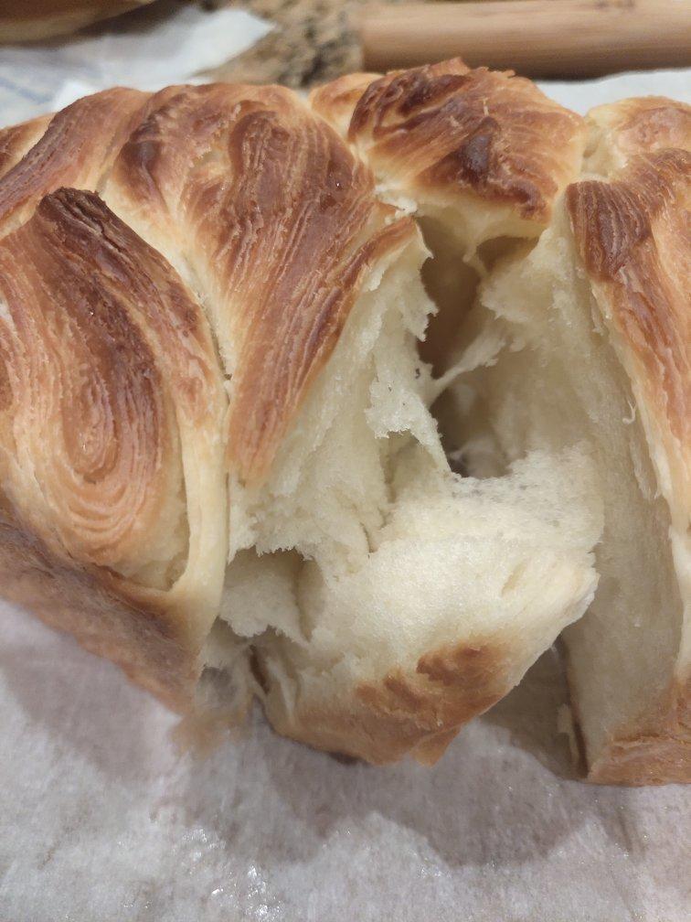 金砖面包－－一个很成功的手撕起酥面包配方