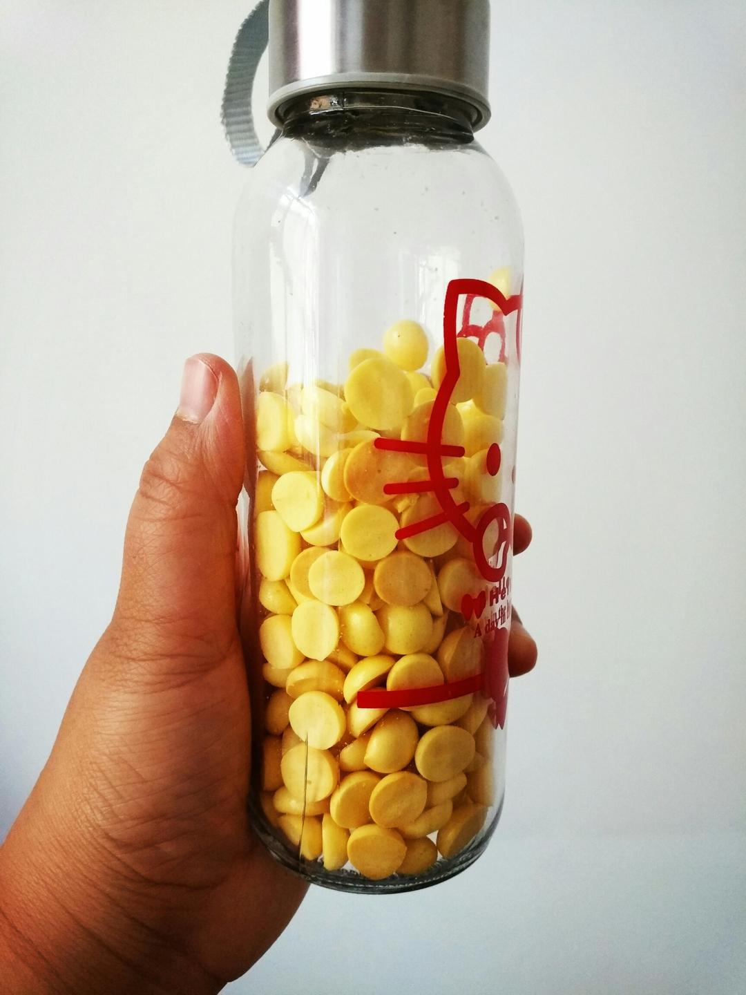 入口即化的无添加蛋黄溶豆