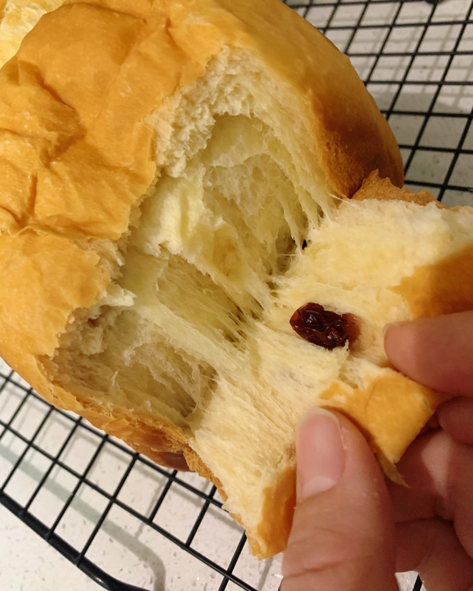 可以拉丝的超级软奶香吐司面包