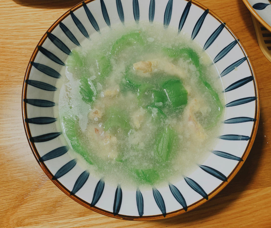 时蔬丝瓜滑肉汤
