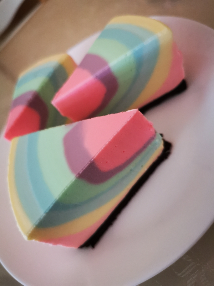 慕斯彩虹蛋糕