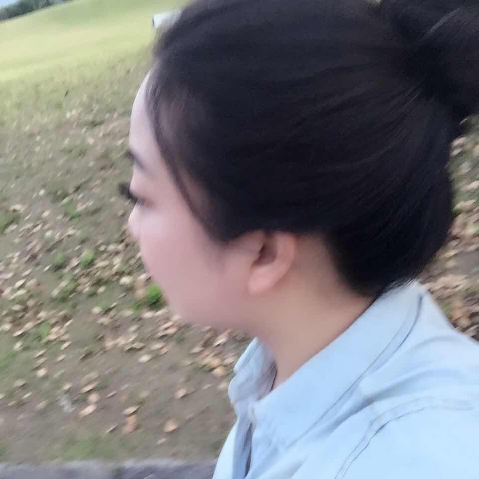 YAMI芳芳