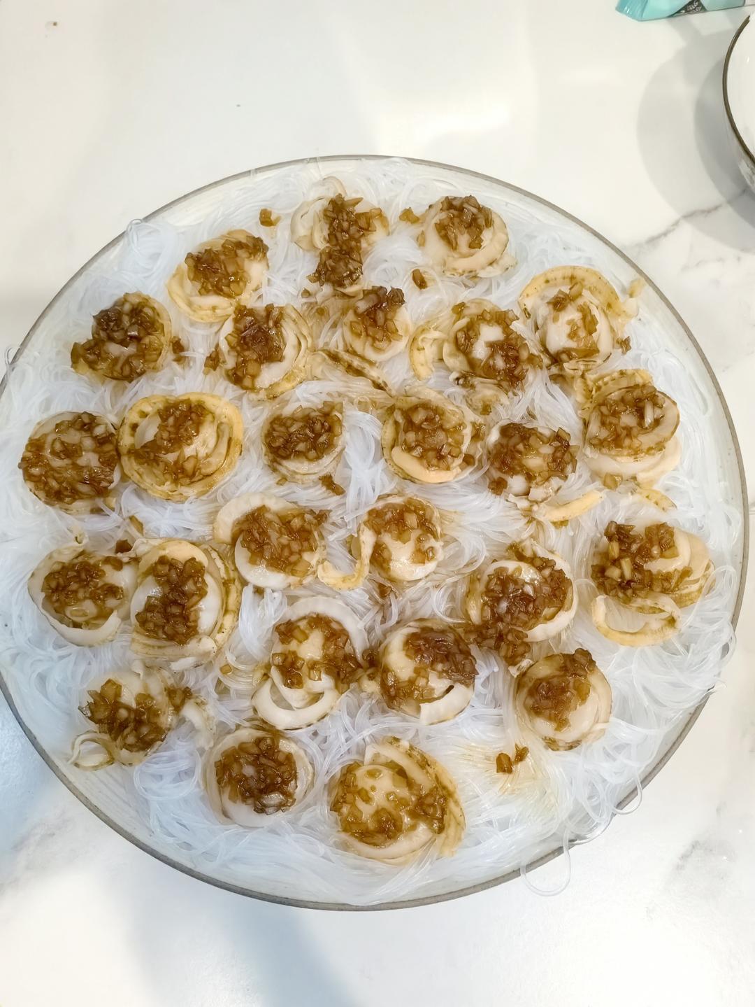 蒜蓉扇贝蒸粉丝—孩子都爱的菜