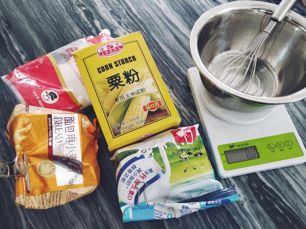 纯奶手撕吐司的做法 步骤1