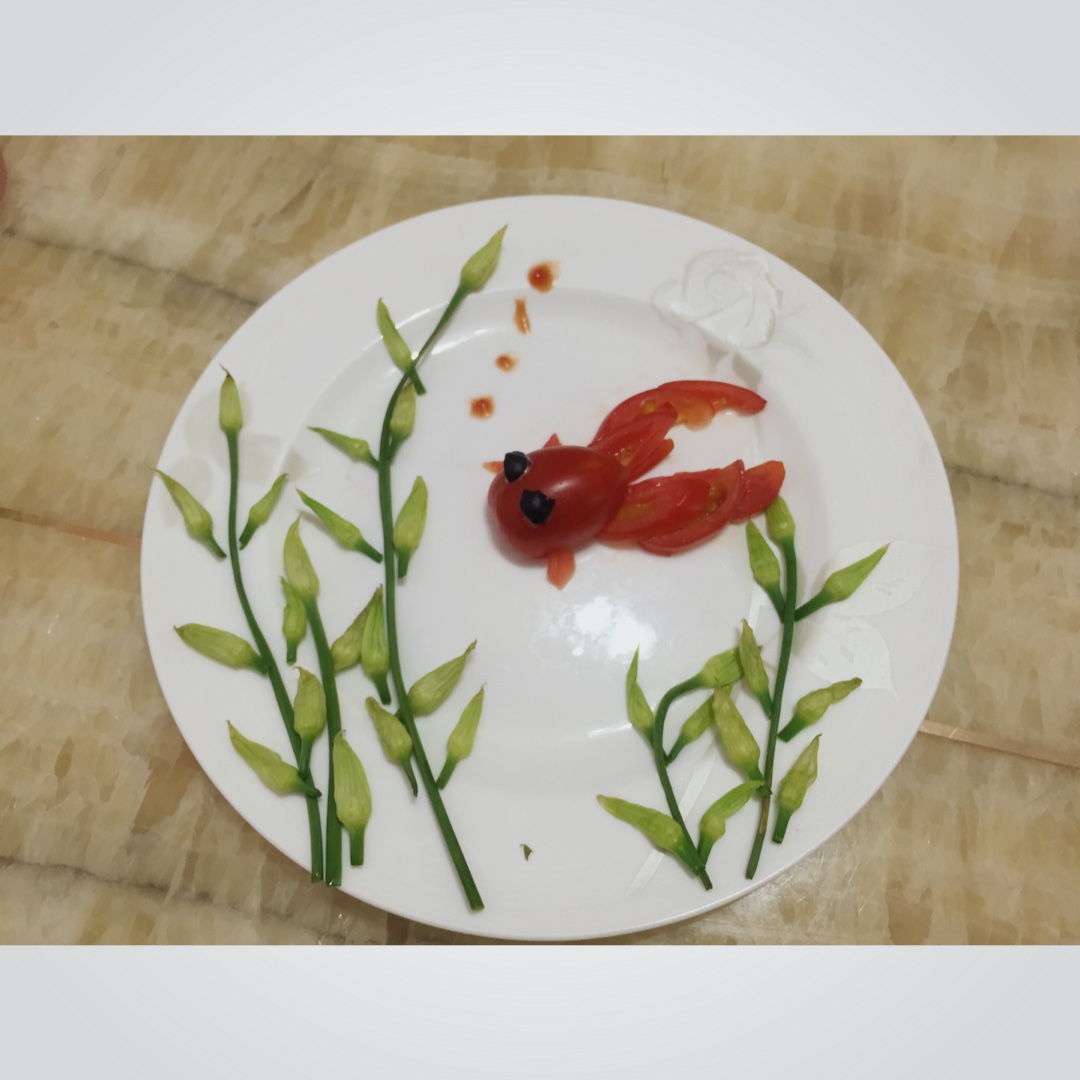 金鱼（草莓创意摆盘）