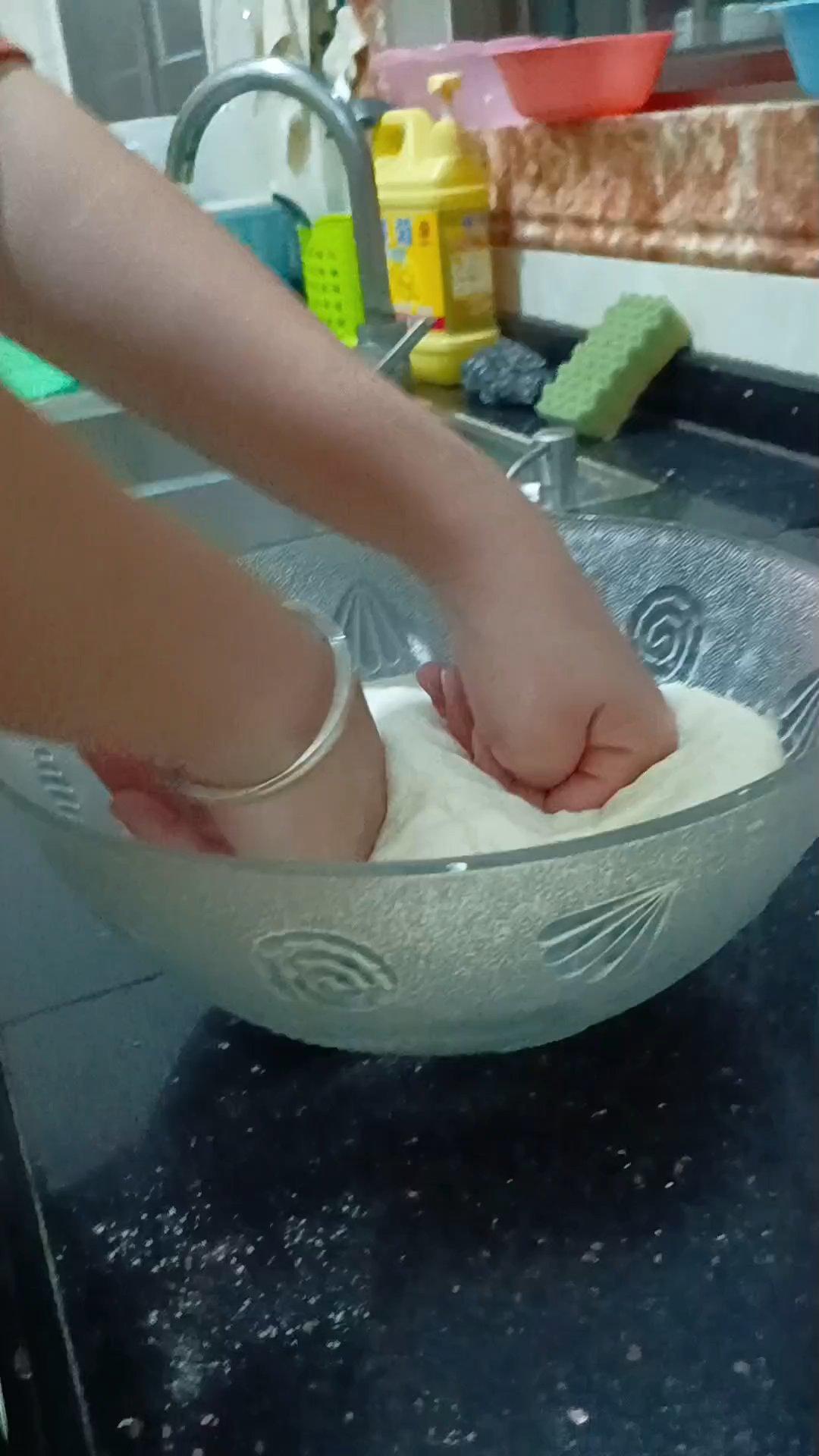 纯奶手撕吐司的做法 步骤1