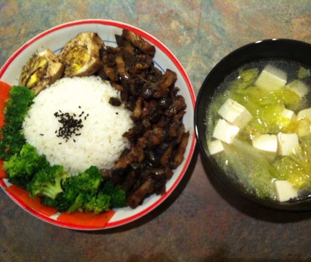 台式卤肉饭