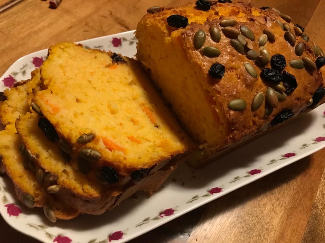 南瓜坚果蛋糕—【北鼎烤箱食谱】