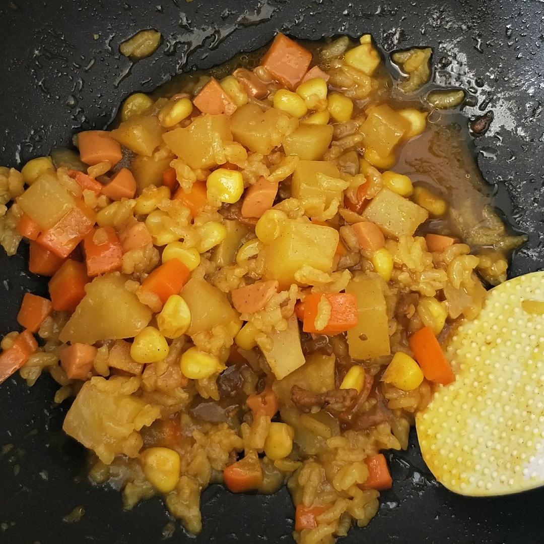 喷香羊肉焖饭
