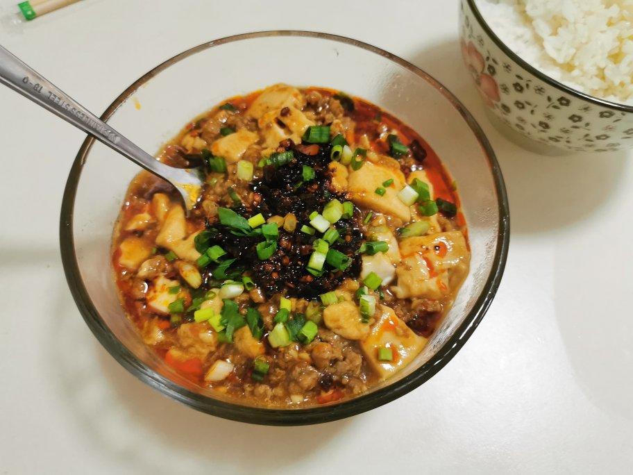 肉末嫩豆腐｜嫩滑口感爽口！这道快手菜超级下饭！！（减脂少油版）