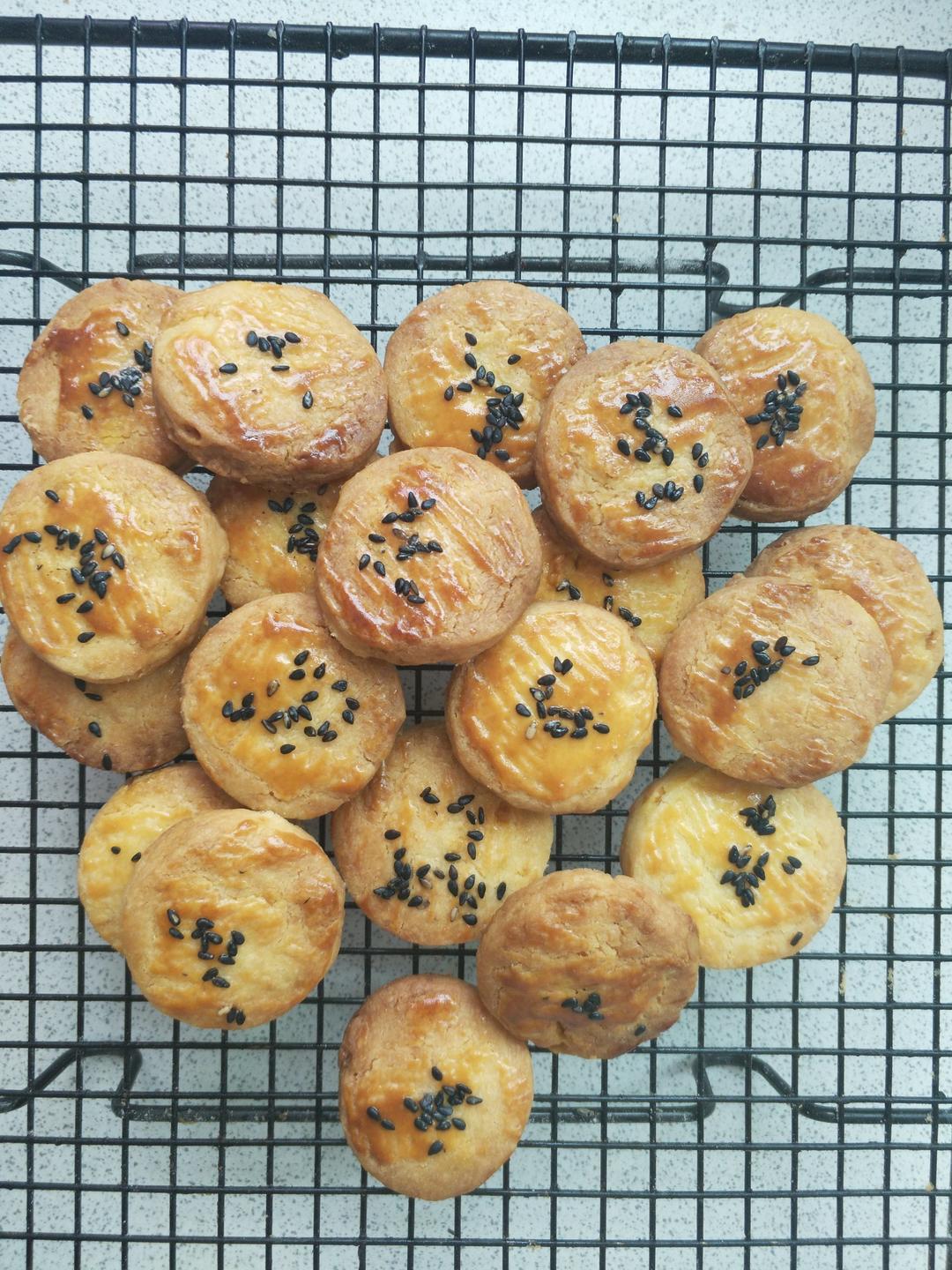 咸蛋黄酥饼