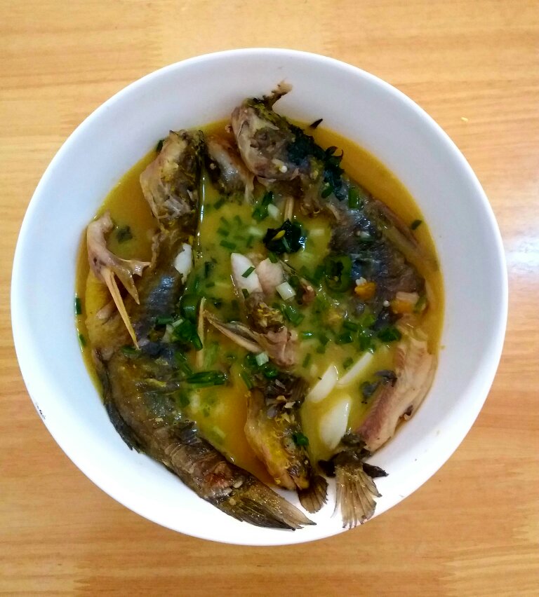 青椒黄骨鱼汤