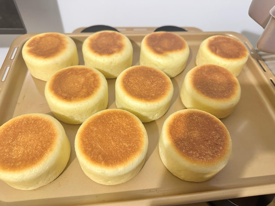 在家就能做，日式面包店招牌红豆大鼓面包