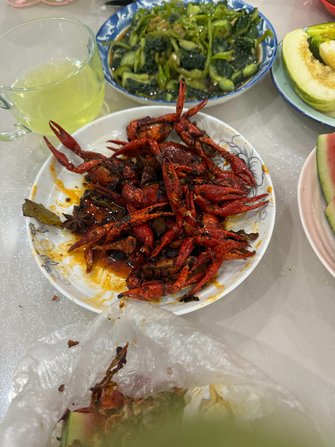 香辣小龙虾（用火锅底料）