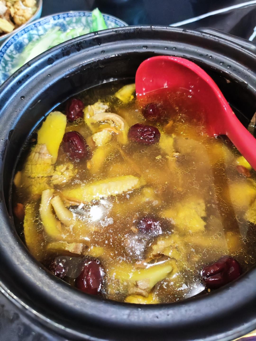 砂锅老母鸡汤，超简单教程～！