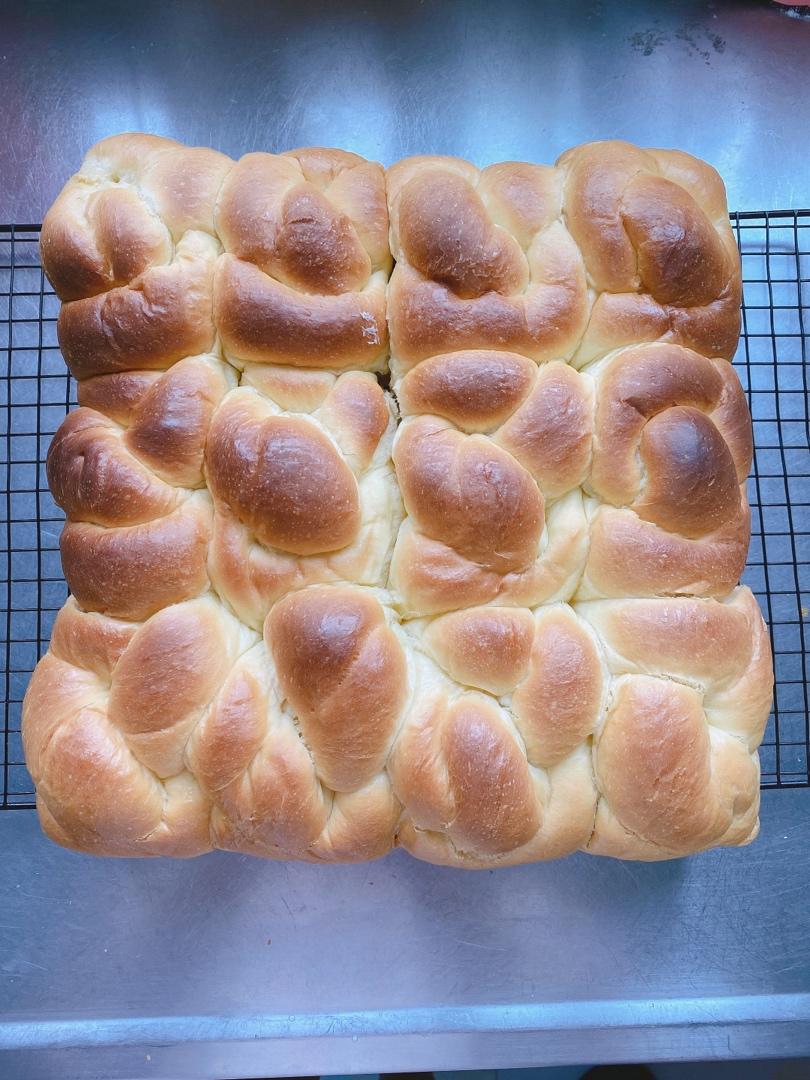 全世界最好吃没有之一的汤种布里欧修老面包