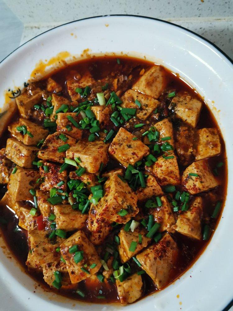 厨师长教你：“麻婆豆腐”的正宗做法，麻香味十足