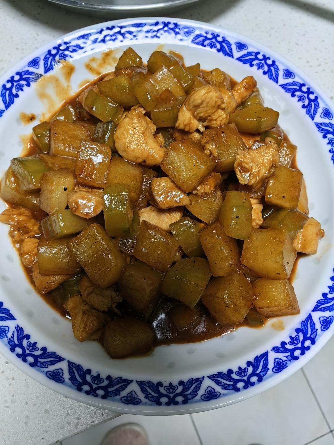 一道怎么做都好吃的干煎土豆鸡丁（红烧，咖喱，椒盐，孜然）