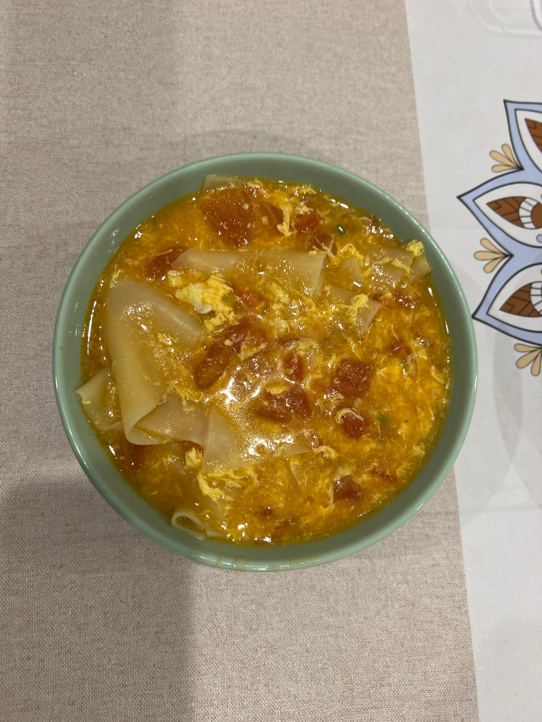 五分钟搞定的西红柿🍅面片汤（饺子皮版）