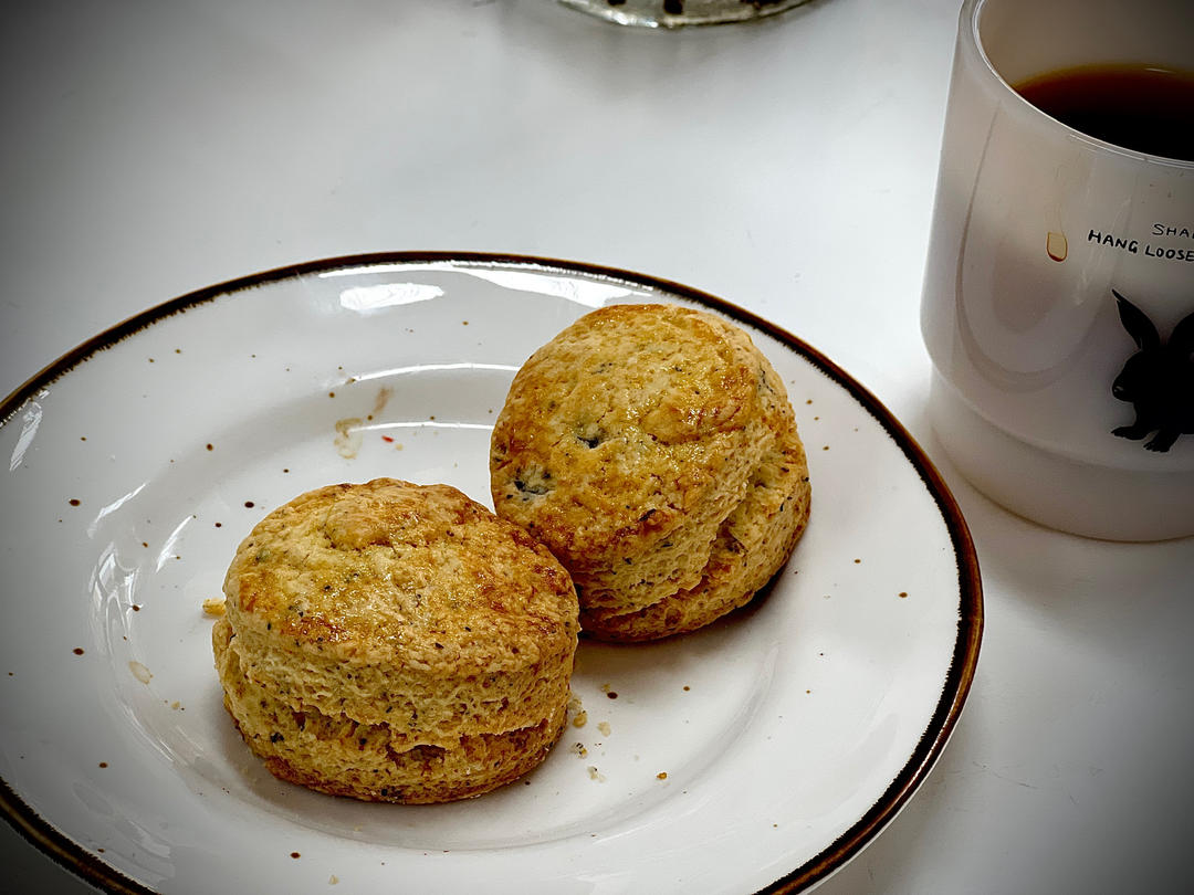 完美裂纹～百分百成功的超好吃奶香司康（禁止搬运）