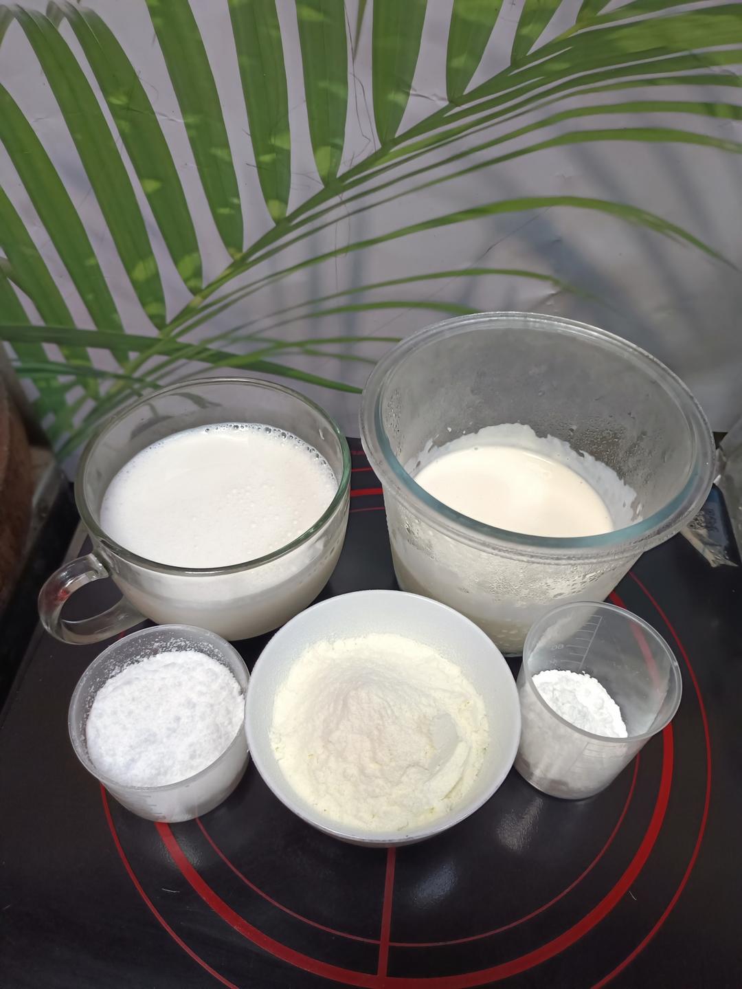 纯奶手撕吐司的做法 步骤1