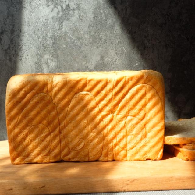 奶油吐司，鲜奶奶油嫩白吐司